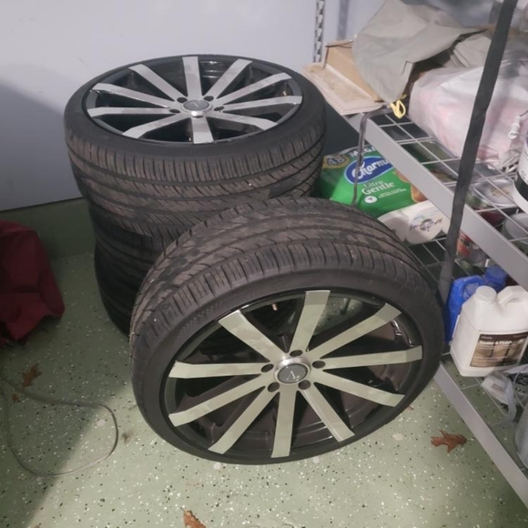 Rims and tires - Picture 2 of 2